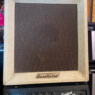 Danelectro Model 122 Cadet Tube Amp Combo JUST SERVICED! Sylvania Tubes 1960s Cream image 1
