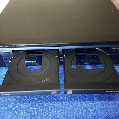 RCA CDRW140 Dual Tray CD Recorder image 4