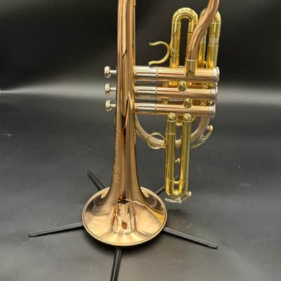 Getzen 800DLX Eterna Deluxe Bb Cornet | Rose Brass Bell | Sterling Silver Leadpipe | Mint image 3