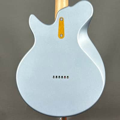 Eastman Fullertone SC’52 2025 - Ice Blue Metallic image 7