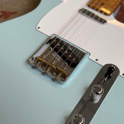 Fender Vintera '50s Telecaster Maple Sonic Blue image 9