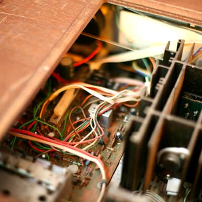 Kenwood KR-9050 1978 - Silver and wood image 15
