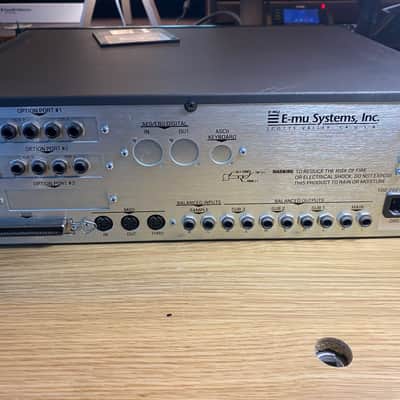 E-MU Systems E6400 Emulator  64-Voice Sampler output expanded image 7