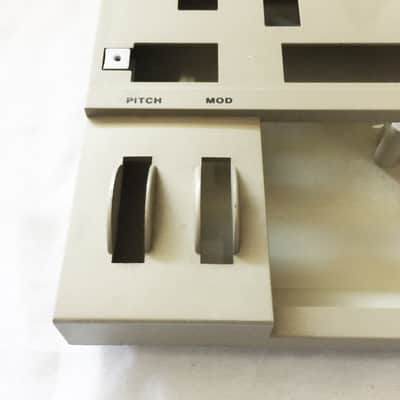 KORG MicroKorg Original Frame - Plastic Case- Top and Bottom image 4
