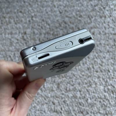 Sony WM-EX501 Walkman Cassette Player, Top Silver Looking ! Working ! image 3