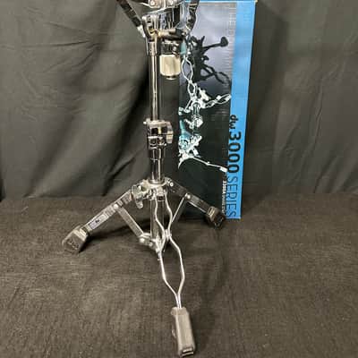DW 3000 Double-Braced Snare Drum Stand (LIKE NEW) Open Box image 1