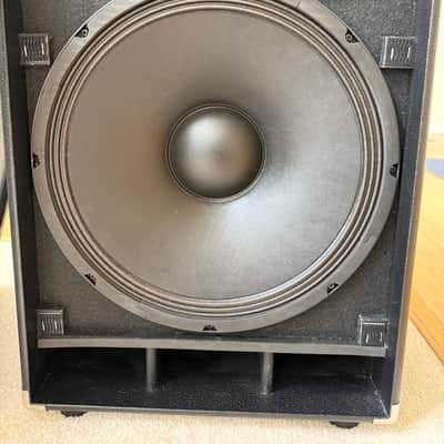 Genzler Amplification Nu Classic 115T Bass Cabinet w/ Cover image 2