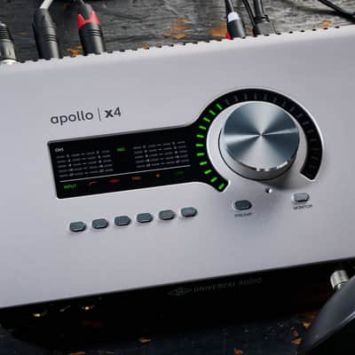 Universal Audio Apollo x4 Gen 2 Thunderbolt 3 Audio Interface-Essentials *USA Small Business* image 2