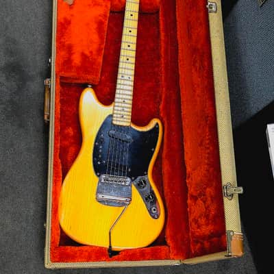 Fender Mustang Natural **1977** w/ Tweed Case image 22