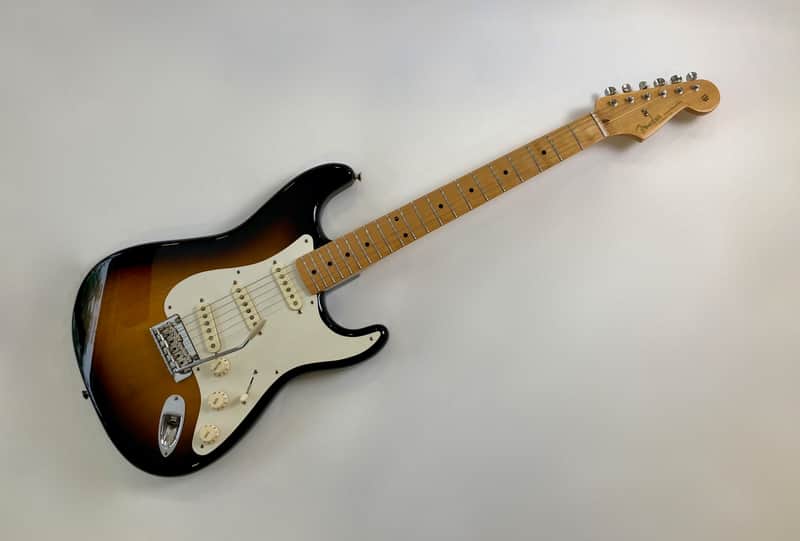 Fender Stratocaster Classic Player 50's Sunburst 2011