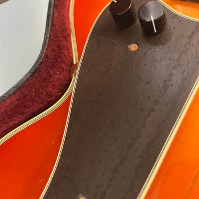 Triggs San Salvador 2004 - Antique Orange Burst image 8