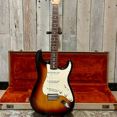 Rare 1986 Fender American Vintage '62 Stratocaster - 3-Color Sunburst, Wicked Kool Vintage Stratocaster! Pro Set Up and Ships Fast! image 23