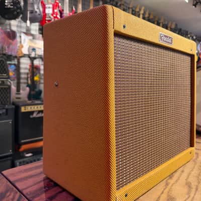 Fender Blues Junior LTD Tweed Amplifier image 2