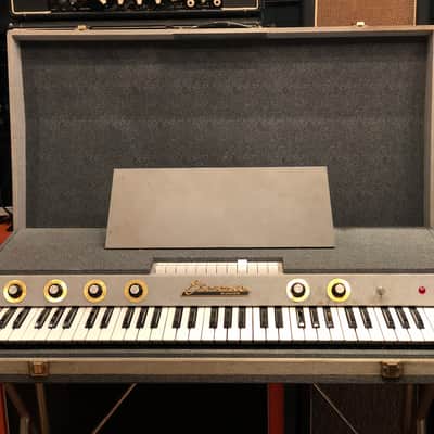 Vintage 1960s Ekosonic / Doric Transistor Italian Combo Organ Piano w/ Orig Legs image 2