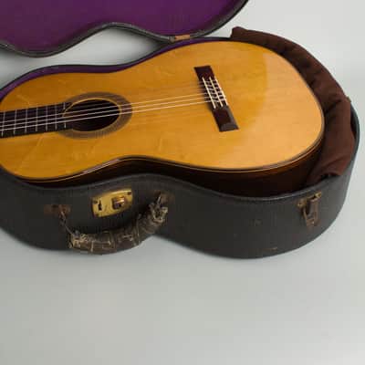 Manuel Velazquez  Classical Guitar (1955), ser. #153, period black hard shell case. image 12