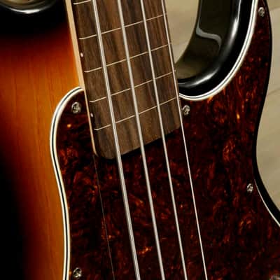 G&L Tribute Kiloton Fretless image 9