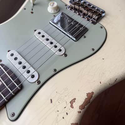 2026 Fender Custom Shop '62 Stratocaster HSS Heavy Relic - Vintage White image 13