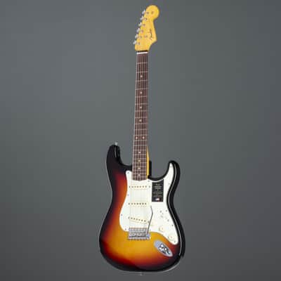 Fender American Vintage II 1961 Stratocaster RW 3-Color Sunburst - Electric Guitar image 10