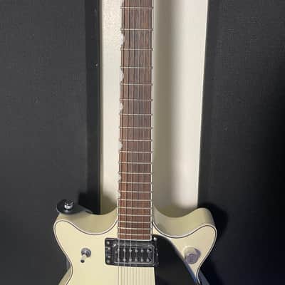 Gretsch G5222 Electromatic Double Jet BT with V-Stoptail 2022 - Present - Vintage White image 3