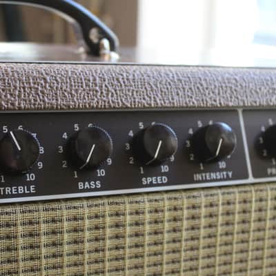 FENDER '62 Super Amp Reissue 2-Channel 40-Watt 2x10" Guitar Combo Brown / Wheat Bild 2