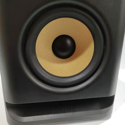 KRK RP-5 Rokit G4 2-Way 5" Active Studio Monitor (Single) 2019 - 2021 - Black image 2