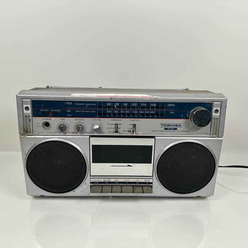 Lecteur Cassette Toshiba RT-140S Boombox Vintage - Argent - Occasion (à Réviser, Courroie à Changer)
