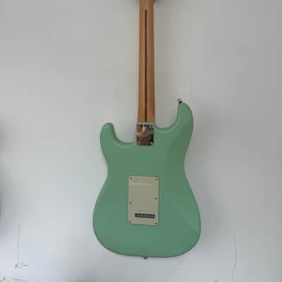 Fender American Performer Stratocaster with Maple Fretboard 2019 - Satin Surf Green image 9