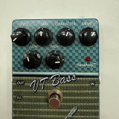 Tech 21 NYC VT Bass Overdrive SansAmp Character Series Guitar Effect Pedal image 2