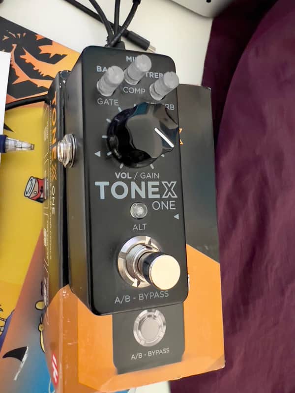 IK Multimedia ToneX One