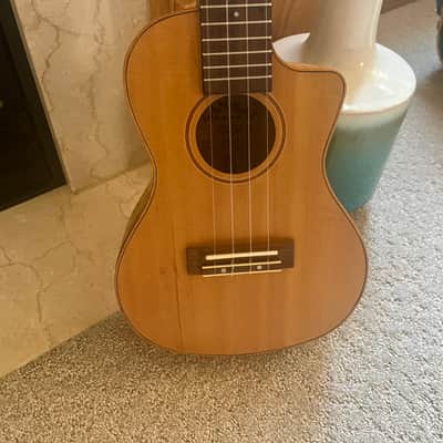 Lanikai Concert LQA-CCA Solid Spruce Top/ Quilt Ash A/E Cutaway Fishman Ukulele image 2