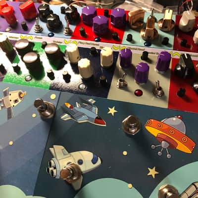 Swirl Effects Mega Pedal 2018 Blue image 3