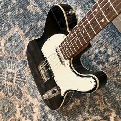 Squier Classic Vibe '60's Custom Telecaster Baritone Guitar 2025 - Black image 15