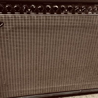 Fender Ultimate Chorus 2x12” Stereo Combo Amp – 2x65W Solid State Powerhouse! image 5