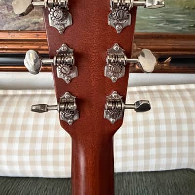 Martin Custom Shop 00-18, QUILTED MAHOGANY BACK AND SIDES image 6
