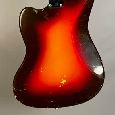 Fender Jazzmaster 1961 3-Color Sunburst image 17