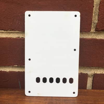 Vintage RI Lefty Fender Guitar Relic Back Plate Tremolo Cover Strat 1Ply White image 4