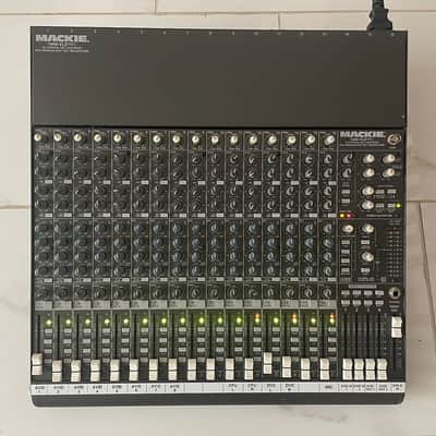 Mackie 1604-VLZ Pro 16-Channel Mic / Line Mixer | Reverb