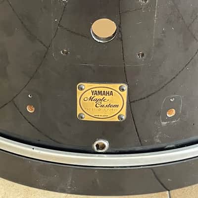 Yamaha Maple custom gold lugs 20x14 bass drum shell image 2