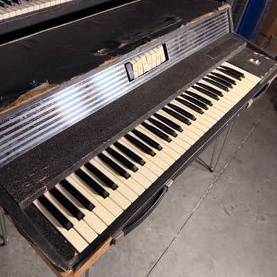 RMI Electra-Piano & Harpsichord 300B Vintage Electric Piano – Project / Restoration image 2