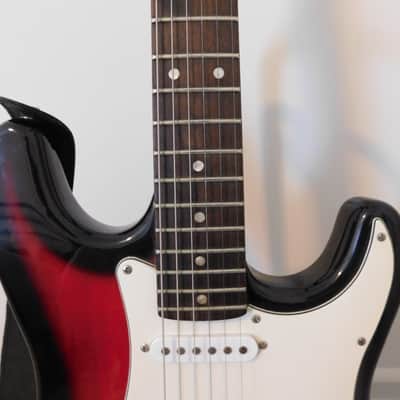 Kona Stratocaster Red Sunburst image 5