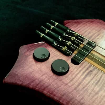 JD Guitars 2026 Headless Mini Bass PlumBurst image 18