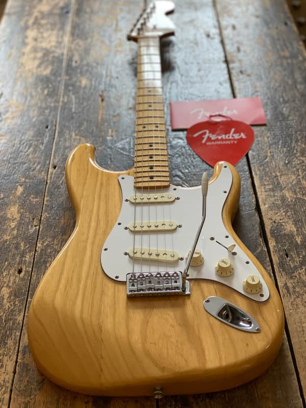 Fender Japanese 2016 Limited Edition Traditional 70's Stratocaster. Natural Ash. MIJ Japan w/ Hardcase & Docs