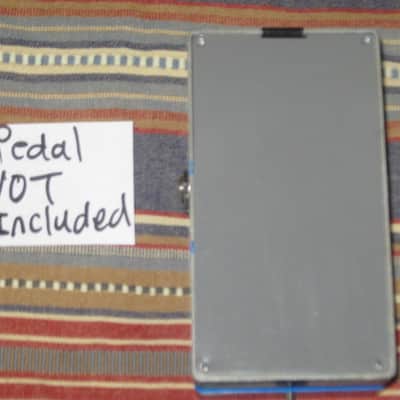 used Boss bottom plate (NO: rubber padding,label,serial number) for compact sized pedal - specifically from mid 1980s - metal, OUTER side: semi-gloss gray fiish / INNER side: flat gray finish -- back end has factory made small cut out for power jack image 4