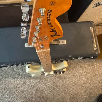 Fender Stratocaster with 3-Bolt Neck, Maple Fretboard 1971 - 1977 - Olympic White image 9