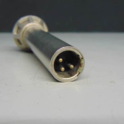 AKG D190E Vintage Dynamic Microphone image 4