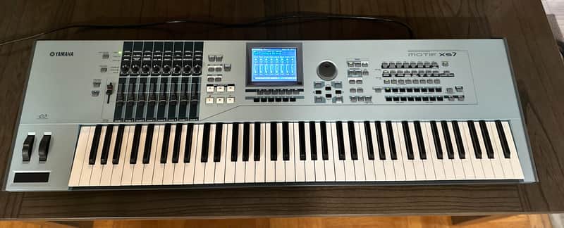 YAMAHA MOTIF XS7 シンセサイザー ハードケース付き 中古]YAMAHA MOTIF XF7 シンセサイザー 純正ハードケース付き｜SOUNDMART