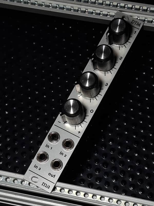 Manhattan Analog DTM