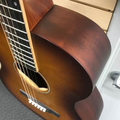 Larrivee Simple-6 14-fret image 11