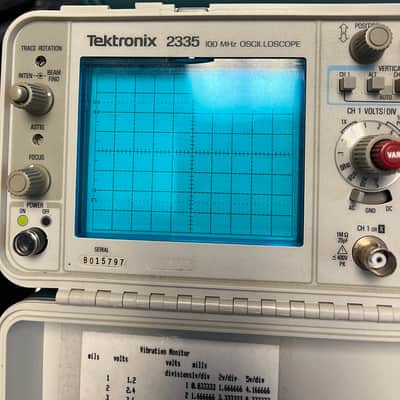 Tektronix 2335 100 MHz Oscilloscope (No Probes) image 2