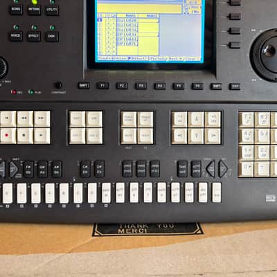 Yamaha QY700 Music Sequencer High-End Sequencer Workstation w/ box, power supply image 4